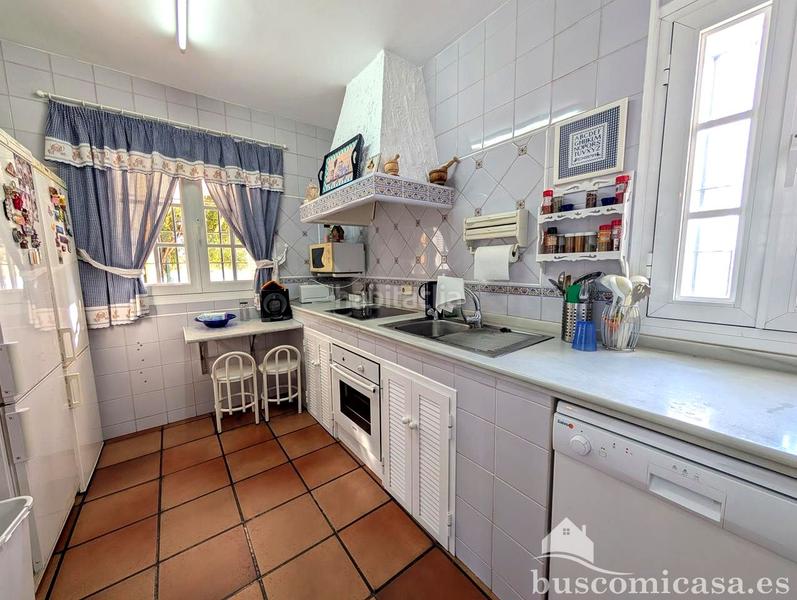 Foto a9dac86a-ad12-426a-8856-8666886102d4. Haus mit heizung parking pool in Centro ciudad Linares