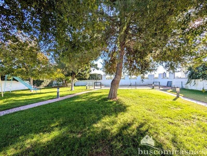 Foto c8744ec4-9430-4197-8a33-99e490488dbc. Haus mit heizung parking pool in Centro ciudad Linares