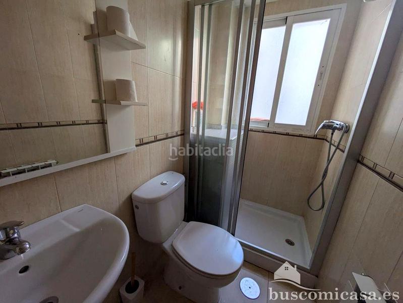 Foto 570f9073-fe54-4de7-a2ba-3c53f0733dc5. Affitto appartamento con parcheggio in Zona Hospital Linares