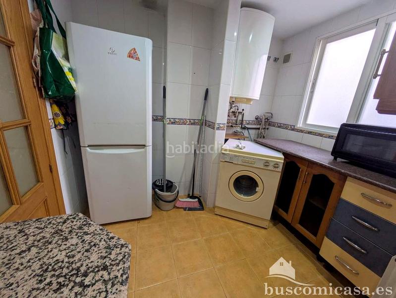 Foto 7834569b-377f-4cec-93a0-0882d964269d. Affitto appartamento con parcheggio in Zona Hospital Linares