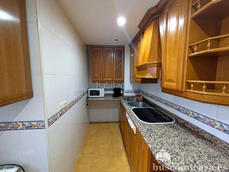 Foto e450715f-a0a2-40db-8bef-8b4757dfc10d. Affitto appartamento con parcheggio in Zona Hospital Linares