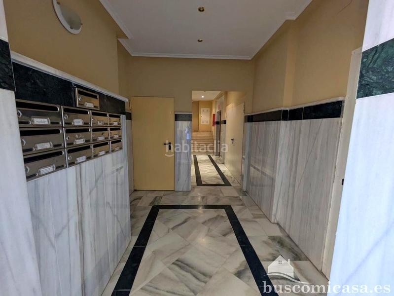 Foto 847c890d-a4eb-4c82-85d8-7f4f0a0bc164. Rent flat with parking in Zona Hospital Linares