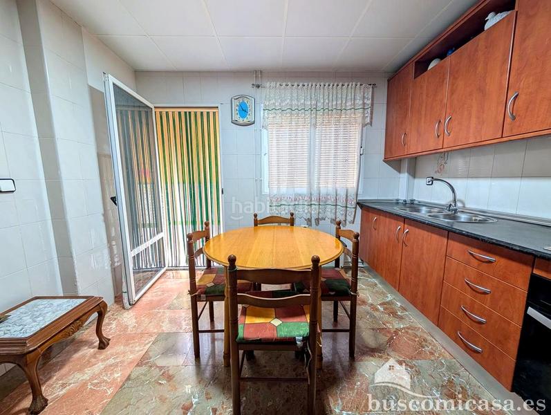 Foto b7224477-dc18-4830-a388-bf5299be32ce. Maison dans Linarejos Linares