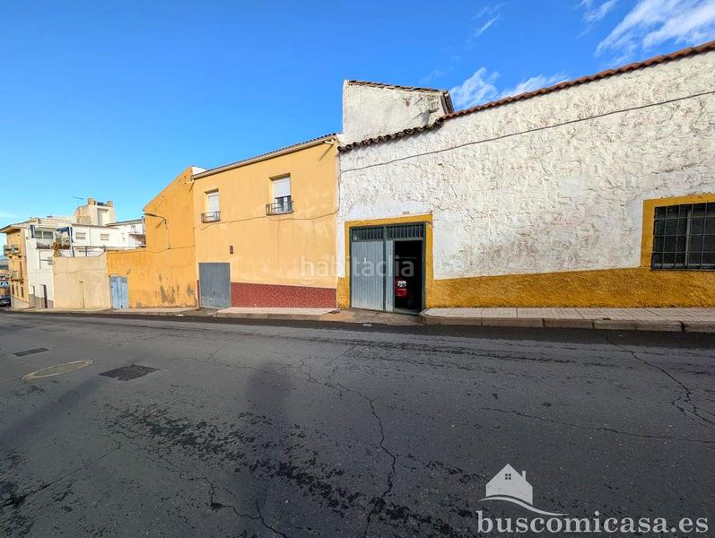 Foto 036707ae-50bf-4390-84a6-6396eeceff24. Haus mit parking in Centro ciudad Linares