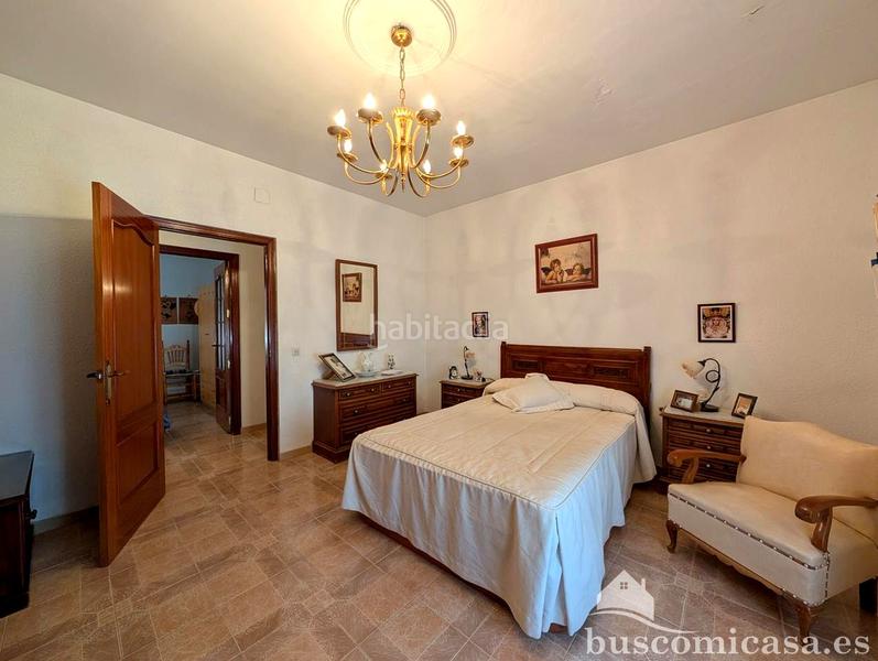 Foto 05044fb3-24f8-430f-b227-033bfa408b94. Haus mit parking in Centro ciudad Linares