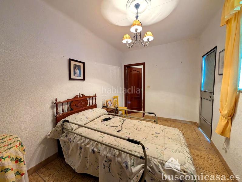 Foto 10490f70-9d30-4d0d-b4ec-5e2050d61d7c. Haus mit parking in Centro ciudad Linares