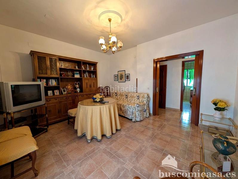 Foto 142ed75f-8b01-41a7-bdec-aacd40150eb9. Haus mit parking in Centro ciudad Linares