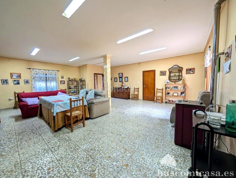 Foto c1c12a9c-60d3-4676-93e1-833429a1c18d. Haus mit parking in Centro ciudad Linares