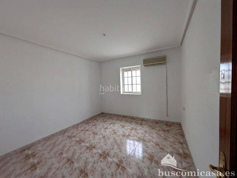 Foto c28c85a6-d253-4d18-8ce7-481282c127e5. Flat in Centro ciudad Linares