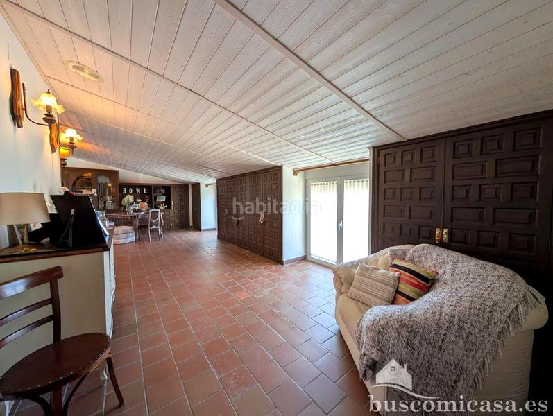 Foto 0a9305ff-aaec-4d9b-8e11-08d5da3b2fcf. Zweistöckige wohnung in Centro ciudad Linares