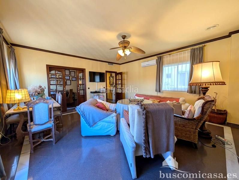 Foto 60a51fea-cf58-4579-91b6-d767cd47eefb. Zweistöckige wohnung in Centro ciudad Linares