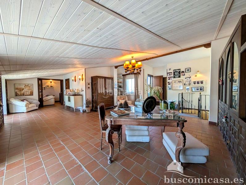 Foto 839148c7-9df3-4f52-b8c9-9d84b3f76a13. Zweistöckige wohnung in Centro ciudad Linares