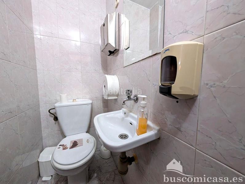 Foto 896d2a37-6751-4315-b727-a9b1f1e6d952. Local comercial a Centro ciudad Linares