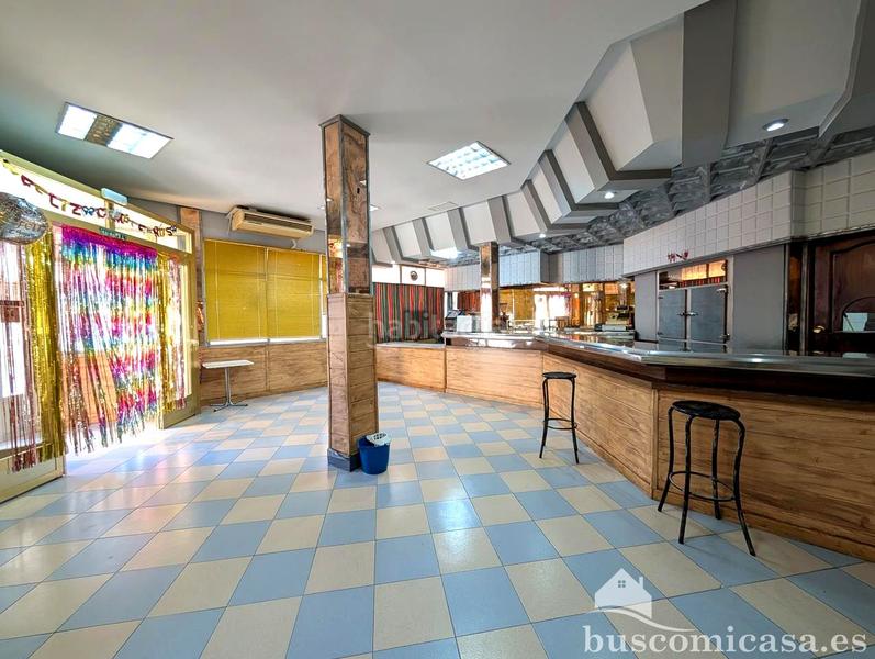 Foto f1614af6-99c2-4e67-a1c7-cf978ad965cf. Local comercial a Centro ciudad Linares