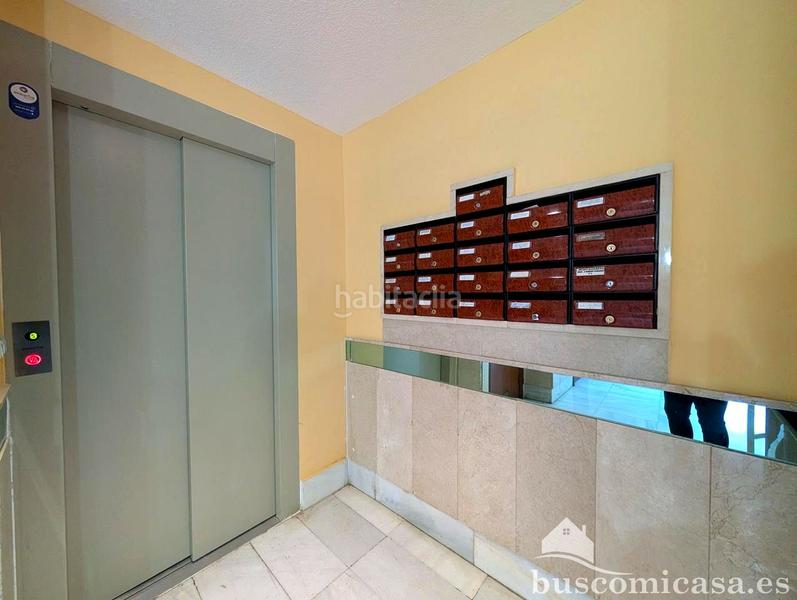 Foto 39ffdbe9-b059-46c2-af92-7ea915273b8d. Piso  en urbanización los girasoles. en Centro ciudad Linares