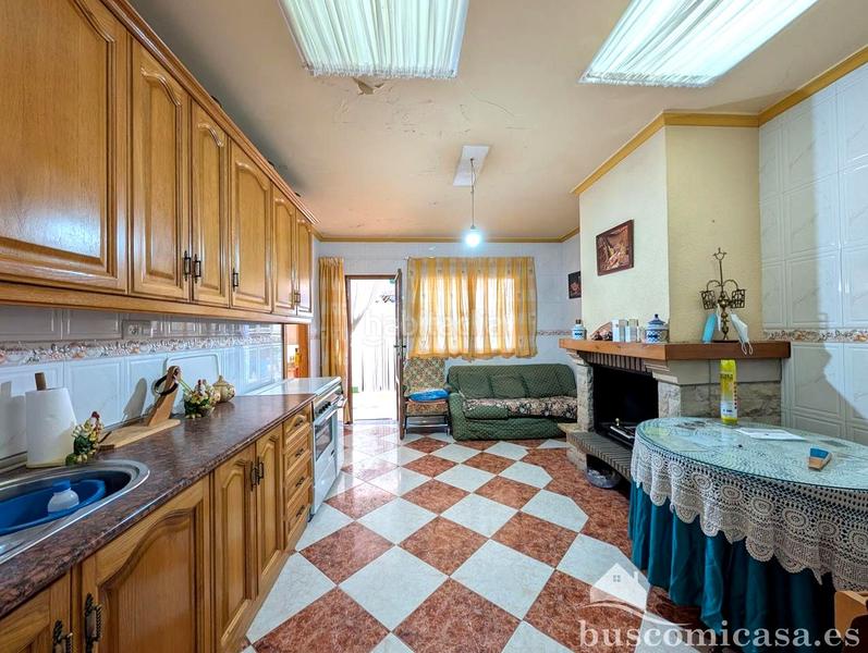 Foto 4af3fa1d-43a0-4cee-9477-806bcdded879. Maison avec parking dans Arrayanes Linares