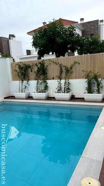 Foto 74f483a1-3e19-4ca4-b88d-440409db0e3e. Casa amb piscina a Linarejos Linares