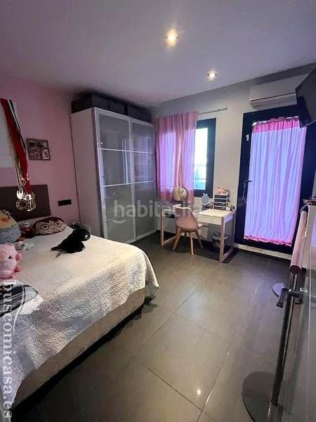 Foto e97b1de8-d41c-4ec6-8bd6-bfba03bbc2f2. Casa amb piscina a Linarejos Linares