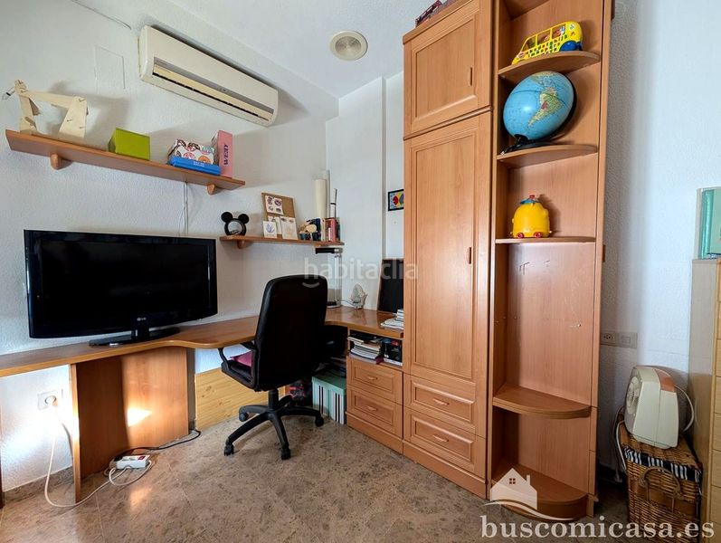 Foto c9c6e15a-a0c1-4987-9edf-dd0825f7312b. Casa amb calefacció a Centro ciudad Linares