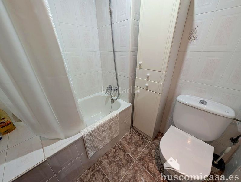 Foto ca87e205-0210-4838-bb0a-4aeec8cd79b2. Casa amb calefacció a Centro ciudad Linares