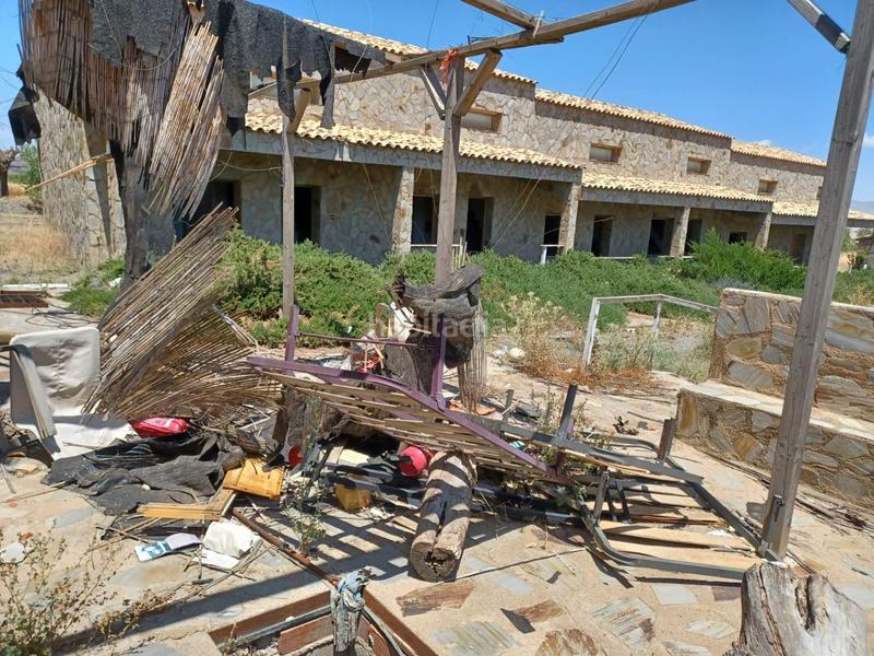 Foto 9549d513-daf4-46e0-8982-76f2508c42a9. Edificio complejo turístico rural granada en Dólar