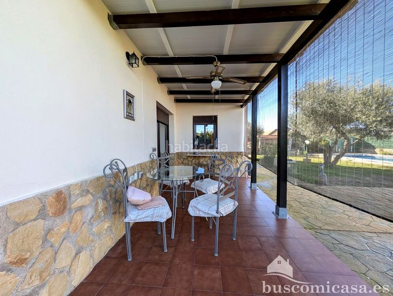 Foto 3c503bb1-416b-4f54-a4a8-40bd0d14f60d. Casa amb aparcament piscina a San Roque - La Cruz - La Rozuela Linares