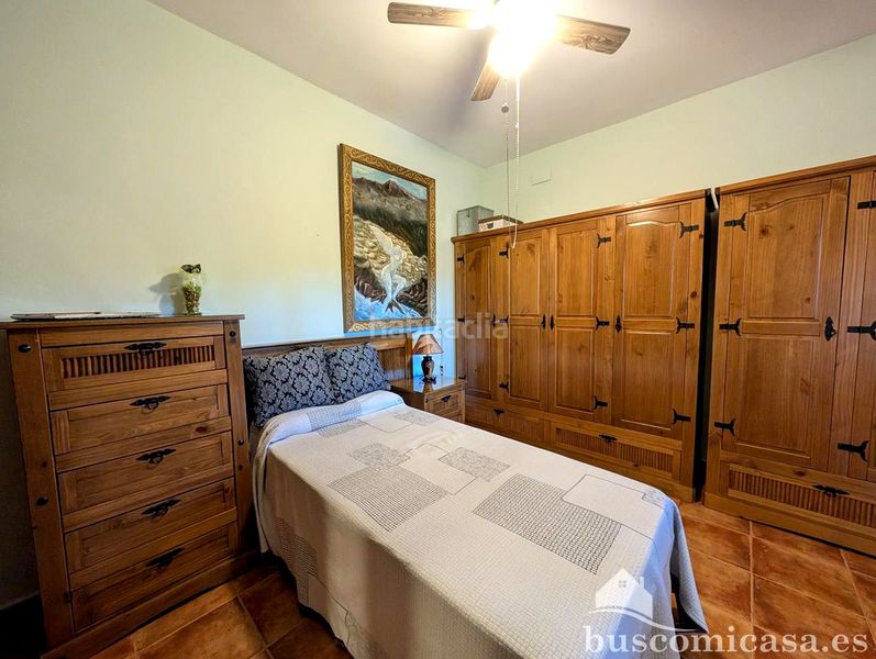 Foto 3e010d1f-b6db-42cf-b6d3-e47fb4c37107. Casa amb aparcament piscina a San Roque - La Cruz - La Rozuela Linares