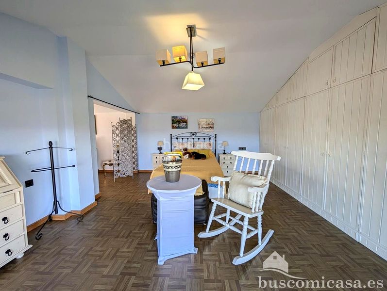 Foto df91c9c3-ade5-49e7-9b15-e38b6074f9c1. Casa amb aparcament piscina a San Roque - La Cruz - La Rozuela Linares