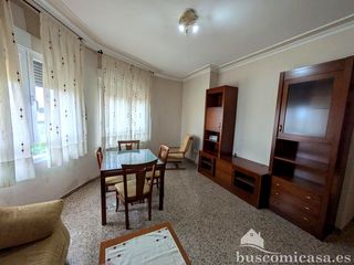 Miete Etagenwohnung  Bailen bloques. Centrica vivienda con amplia cochera para 2 coches.