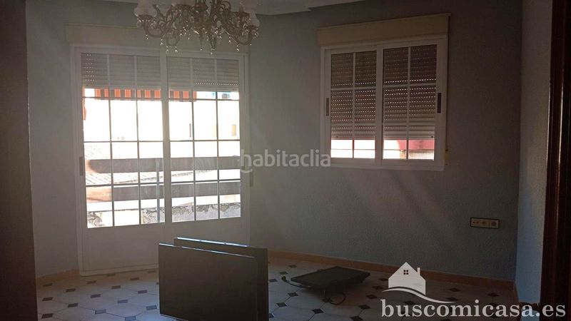 Foto baee3fc0-bc85-4712-b859-a6c66f2ff459. Pis a Centro ciudad Linares