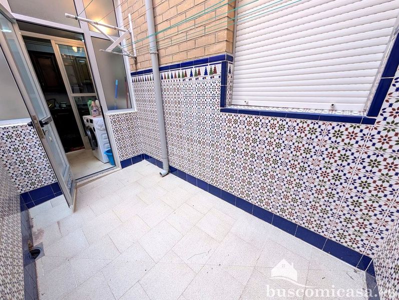 Foto 641615d5-3852-4925-aef9-92c4fe005c0c. Pis amb piscina a Centro ciudad Linares