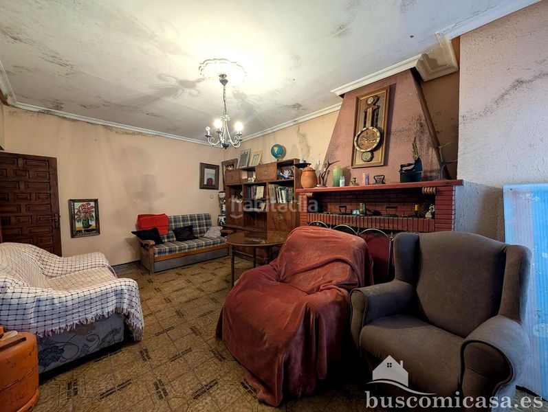 Foto 80270811-08eb-4f38-8741-26fcc139ce36. Casa a Centro ciudad Linares