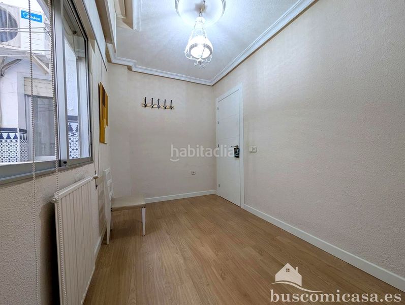 Foto 53073726-7cd1-4b1a-85d0-eabfdf20e7bb. Pis amb calefacció a Centro ciudad Linares