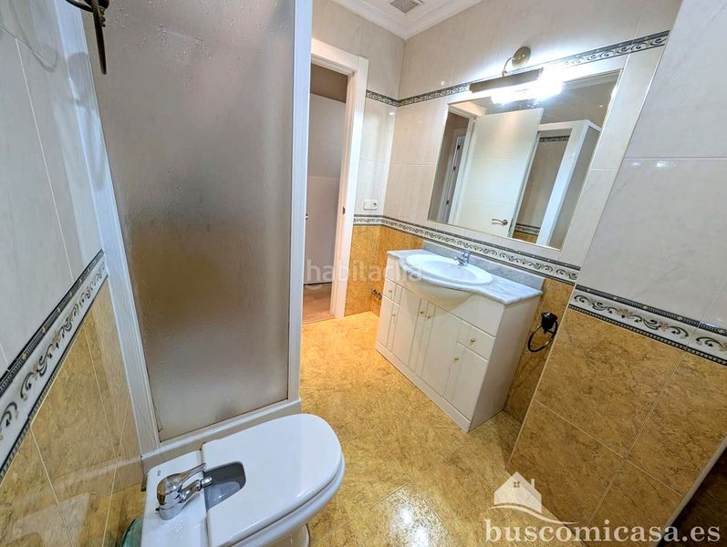 Foto 549604c6-5e6b-4345-b831-32f460cc736f. Pis amb calefacció a Centro ciudad Linares