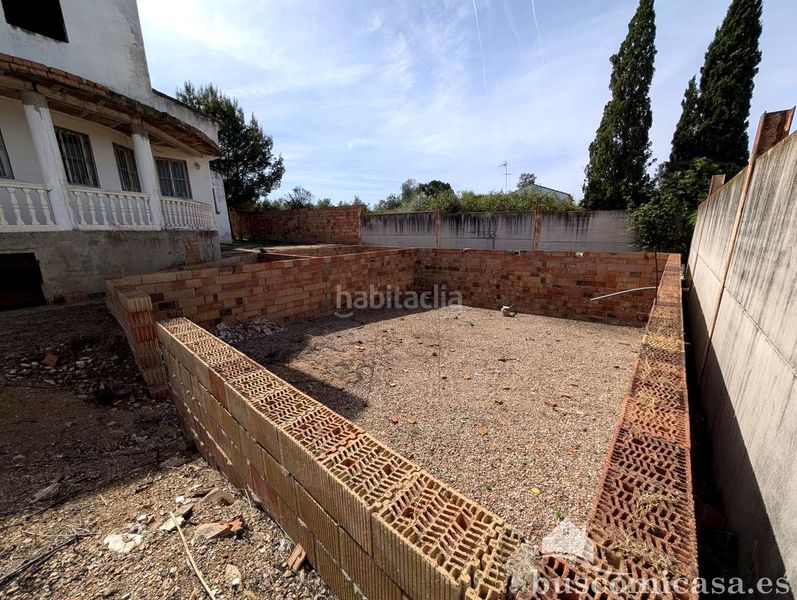 Foto 5c7d5379-8612-4482-aef1-dfdc4cc6ec5c. Casa amb aparcament a San Roque - La Cruz - La Rozuela Linares