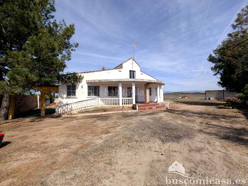 Foto df074fe9-1596-435d-99bd-5d8ac80854b5. Casa amb aparcament a San Roque - La Cruz - La Rozuela Linares