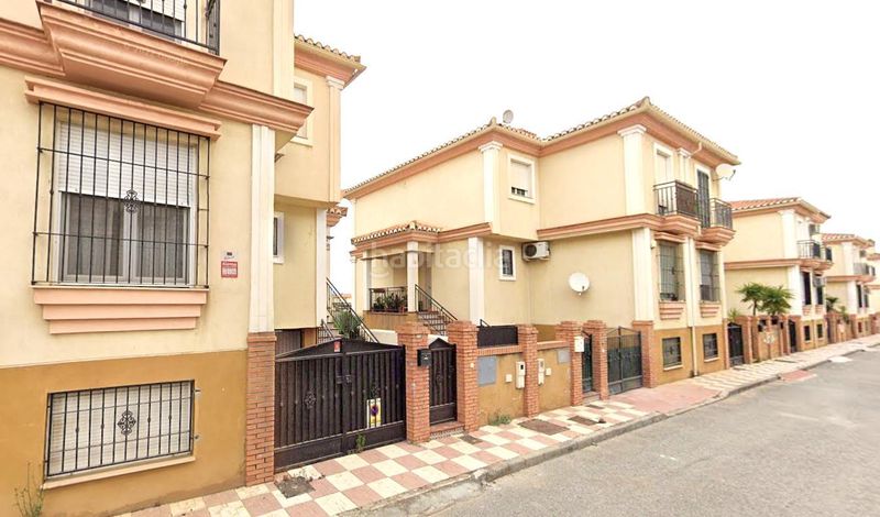 Foto 97945b07-a5ff-44e4-9f5a-becb1e1ce272. Casa amb aparcament a Ayuntamiento Alhendín