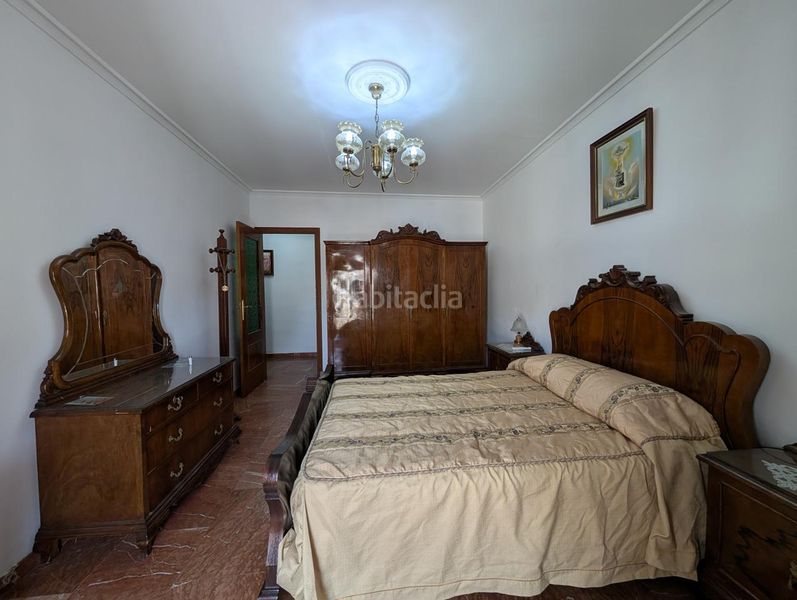 Foto b79955b6-5f7e-4da8-ab75-b191e51485c7. Pis amb aparcament a Centro ciudad Linares