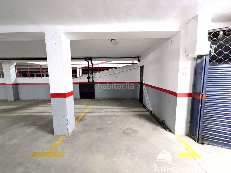 Foto 6ff4cef9-e685-408b-8a3a-261c47e24a8a. Aparcament cotxe a Linarejos Linares