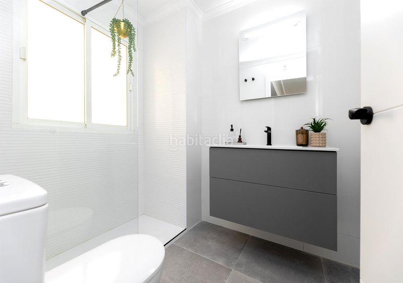 Foto 01b765e0-e626-4101-81db-4cd2e909404b. Pis amb calefacció aparcament piscina a Gójar