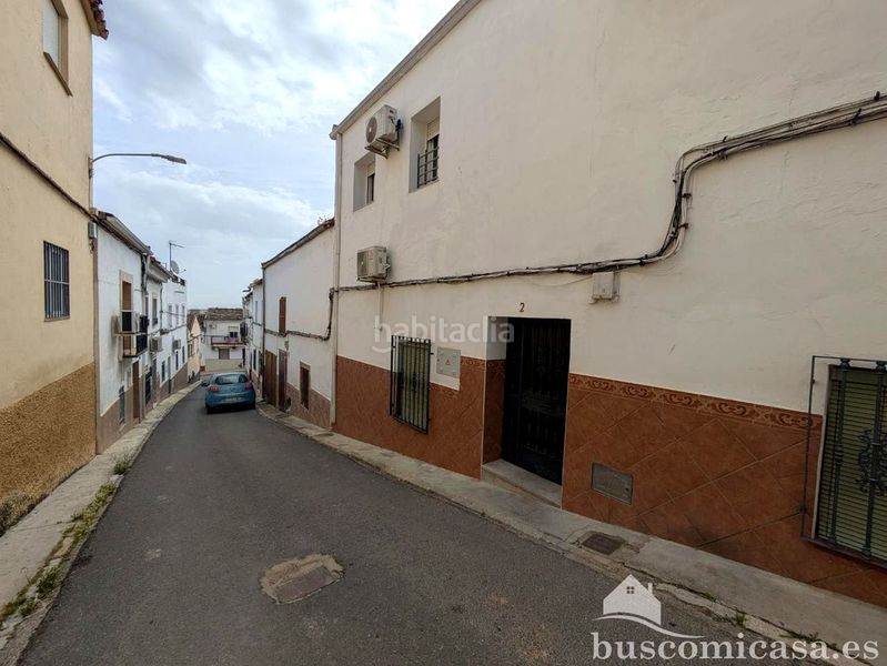 Foto ddc10309-a15e-41cd-9e50-08f75d010612. Casa a Mengíbar