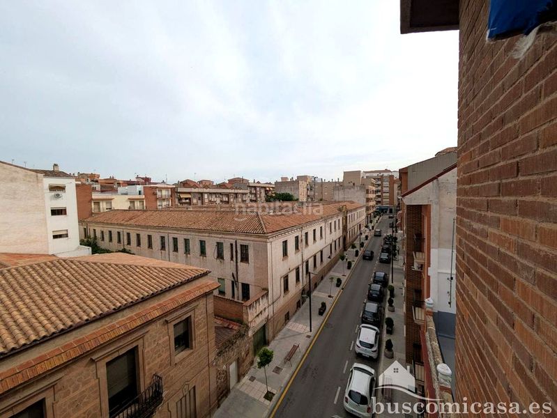 Foto 50f99e88-fc03-4113-a38a-4837f1012694. Pis a Centro ciudad Linares