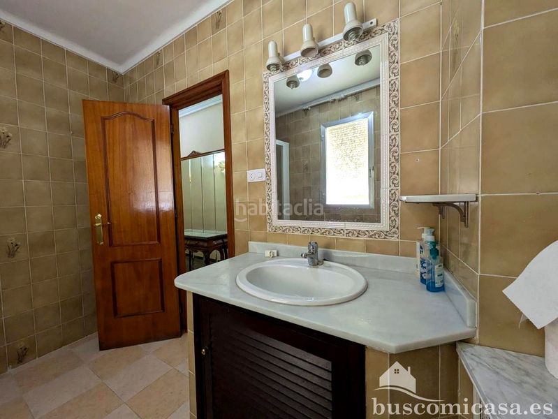 Foto adc80dc7-1d5c-4544-98f4-2886a8222f75. Pis a Centro ciudad Linares