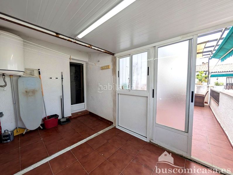 Foto cdac5c92-9d11-480a-9c5d-c9b5a62fefd7. Casa amb calefacció aparcament a Zona Hospital Linares