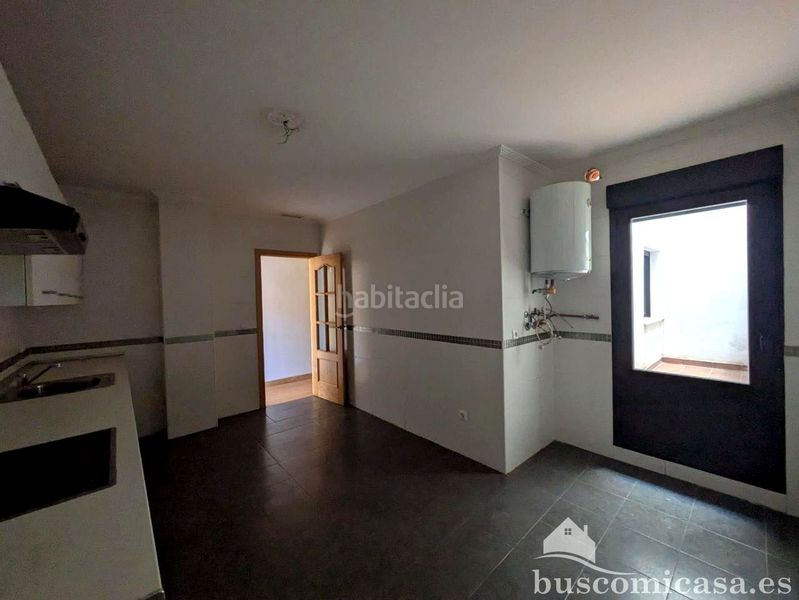 Foto 1ef418dc-ba39-4679-90f8-b32a872db269. Planta baixa a Mengíbar