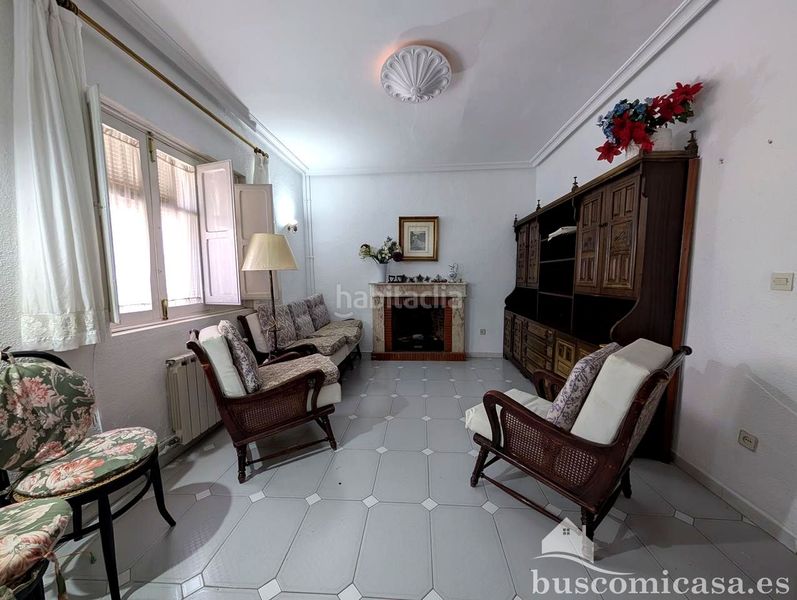 Foto a45ee32f-6c51-4333-a62c-b5a3d0075991. Casa amb aparcament a La Paz - Las Américas Linares