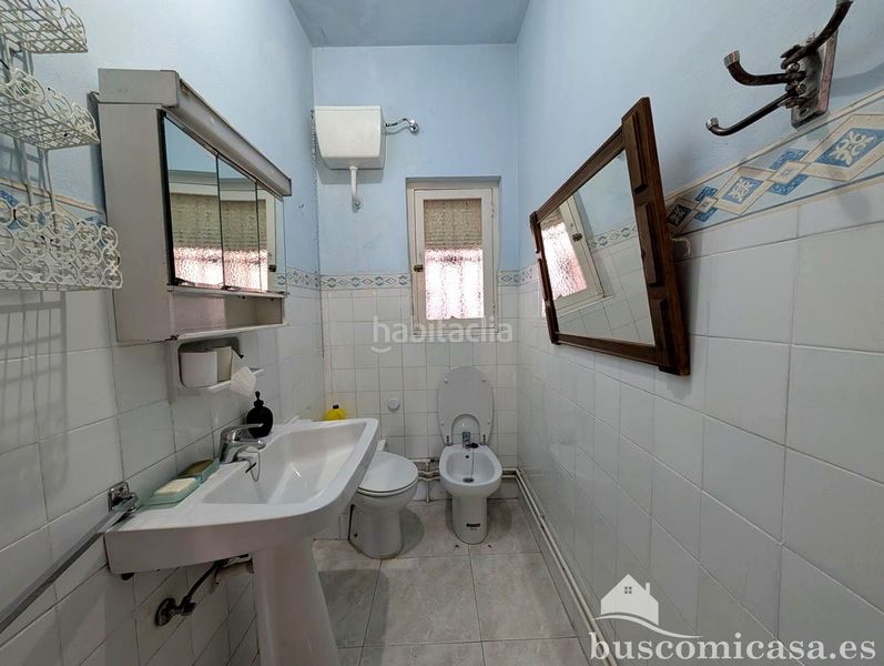Foto bfadaf5e-c631-41d1-ba9c-1c5913034dea. Casa amb aparcament a La Paz - Las Américas Linares