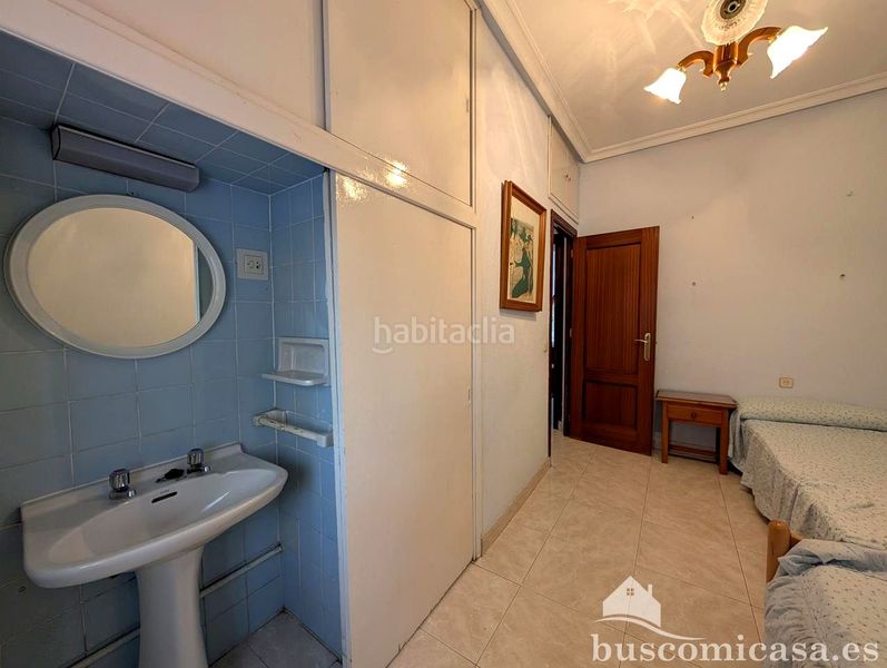 Foto d5ed9df5-fb5c-4d3e-8710-b0360c116797. Casa amb aparcament a La Paz - Las Américas Linares