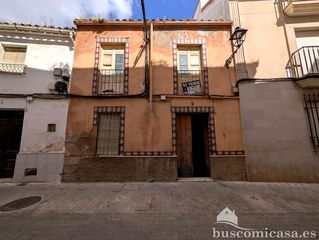 Haus  Cambroneras. Casa a reformar o solar.