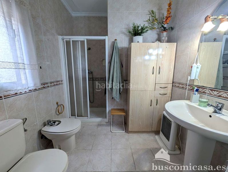 Foto 098ab0bc-b9d1-4cf4-9e62-b12e28eba5b6. Casa a Centro ciudad Linares